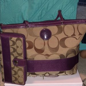 Matching coach wallet and coach purse